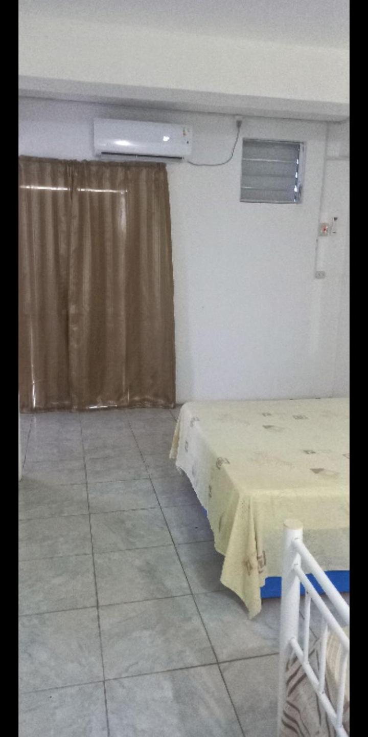 Sleep-Inn Scarborough Bagian luar foto